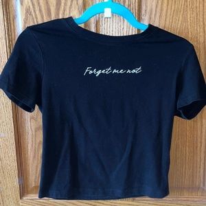 Black tee “forget me not”